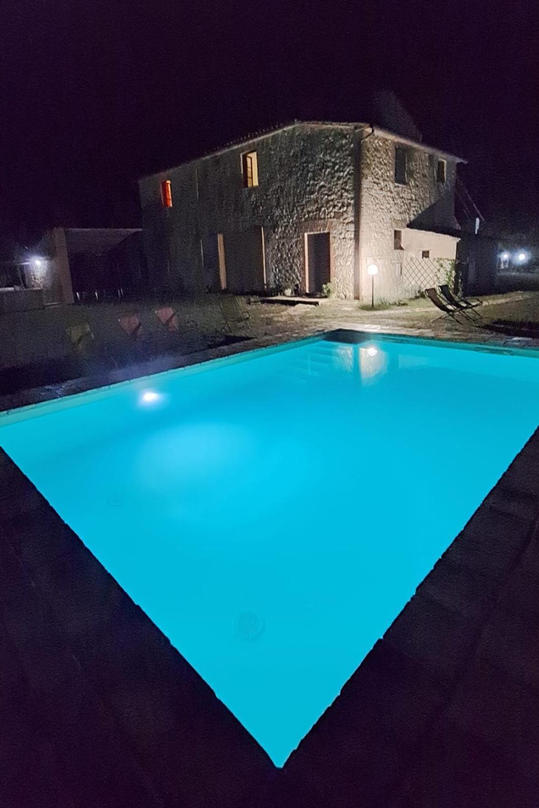 Casale Al Lago Con Piscina E Sauna Corbara  Extérieur photo
