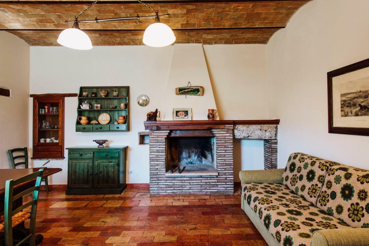 Casale Al Lago Con Piscina E Sauna Corbara  Extérieur photo